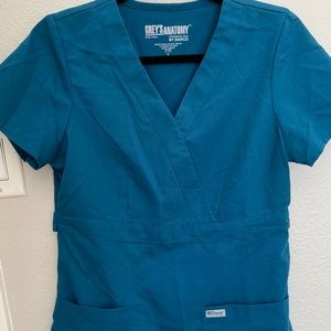 Grey’s Anatomy scrubs in Blue